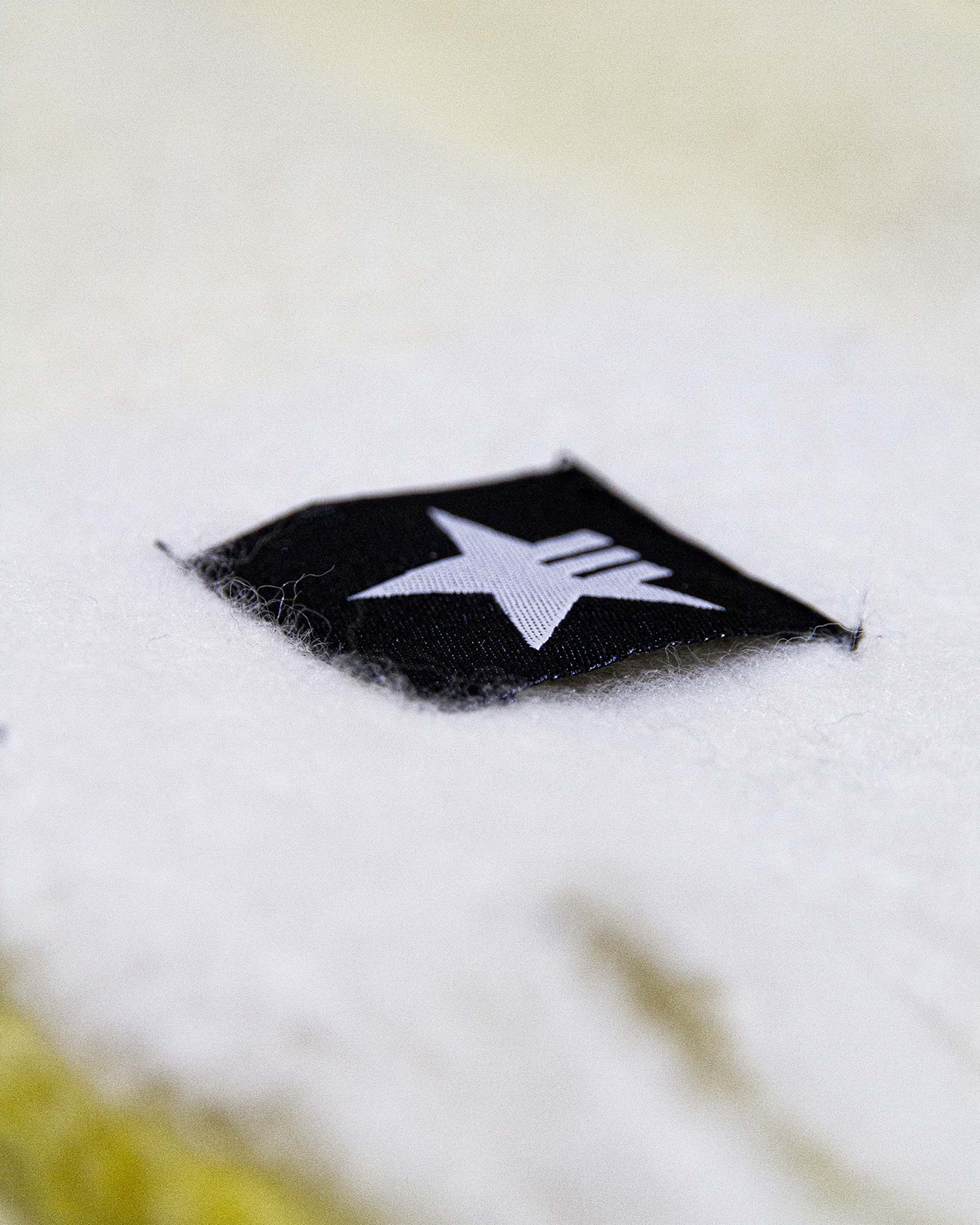 LIDJA SCARF GREY PLAID