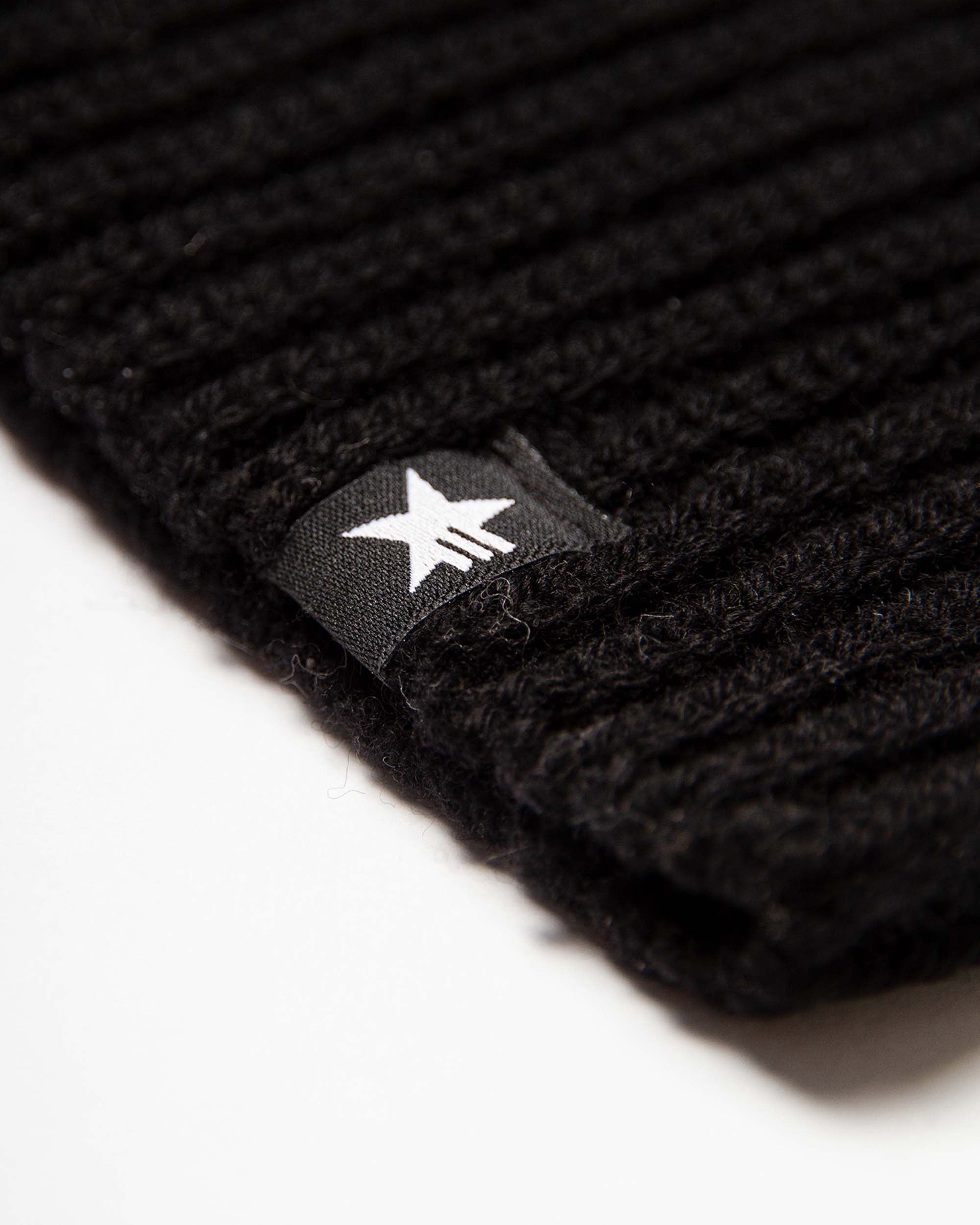 Aakster Beanie Schwarz